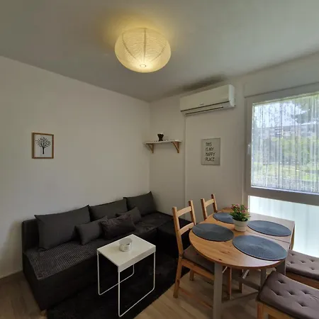 Lana Apartment