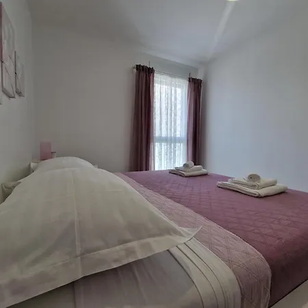 Lana Apartment Split